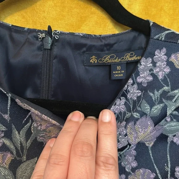 Brooks Brothers Floral Jacquard Pencil Dress Resortwear 2020 Collection EUC 10 - Picture 4 of 4